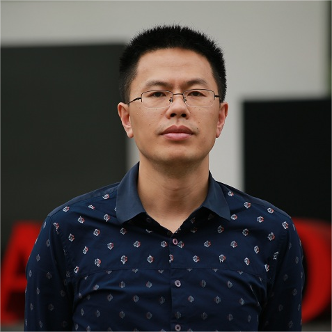 陈鑫铭