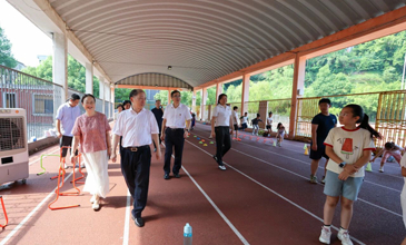 学校举办2026年教职工子女公益夏令营
