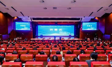 “智能传播时代的新闻评论与网络生态治理”学术会议在我校举行
