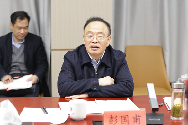 湖南省人大常委会副主任彭国甫一行来我校调研
