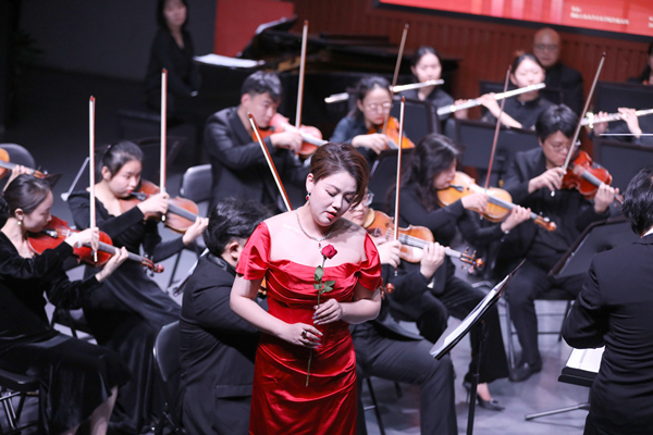 学校举办“喜迎二十大”音乐季（秋冬）之音乐学院成立一周年庆典音乐会